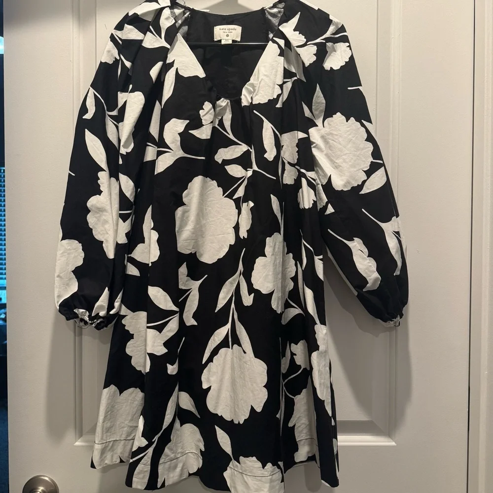 Kate Spade Black and White Floral Dress - Picture 2 of 4